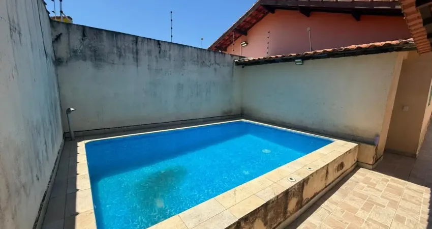 Casa com 2 quartos, piscina e churrasqueira em itanhaém - r$ 285.000,00.