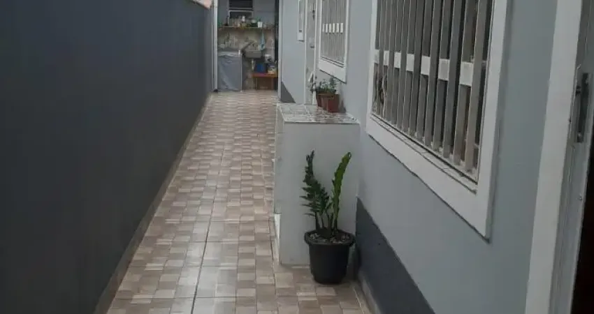 Casa com 2 quartos e churrasqueira em itanhaém - r$ 290.000,00.