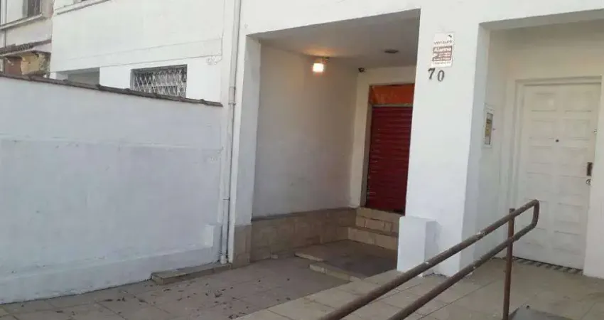 Casa comercial, de 335m², bairro Vila Mathias - Santos/SP
