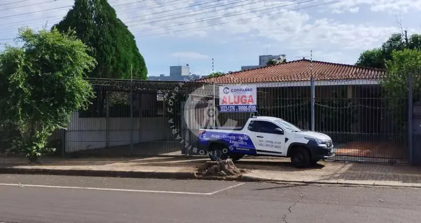 Casa com 4 dormitórios para locação,675.00 m , Vila Portes, FOZ DO IGUACU - PR