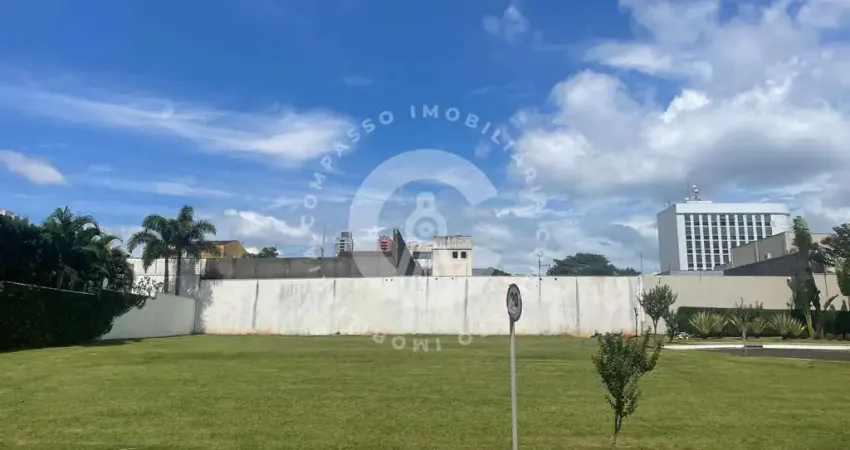 Terreno á venda no condomínio iguassu green village de 781m2