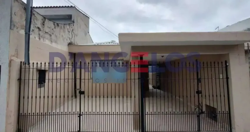 Casa à venda em São Paulo-SP, bairro Vila Formosa  2 quartos, 2 salas, 1 banheiro, 2 vagas de garagem  120m²