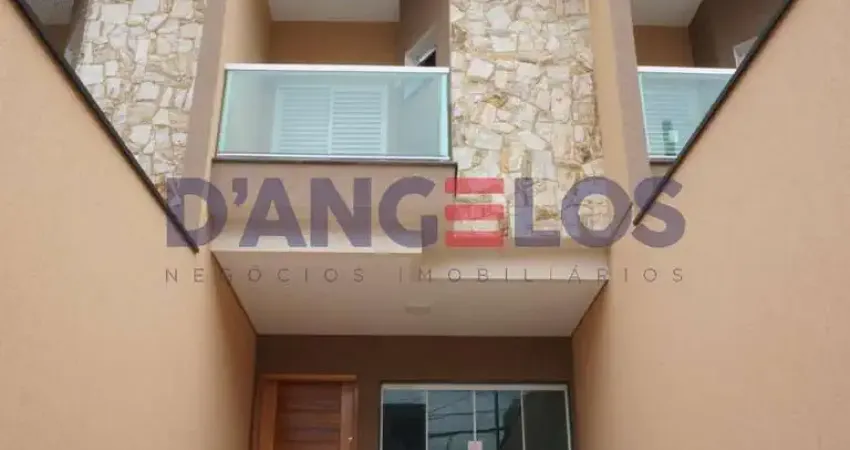 Sobrado à venda em São Paulo-SP, bairro Cidade Patriarca: 2 quartos, 2 suítes, 2 salas, 3 banheiros, 2 vagas, 130 m².