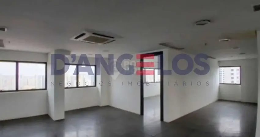 Locação de Sala Comercial de Alto Padrão em São Judas, SP - 2 Salas, 3 Banheiros, 5 Vagas - 200m² de Área