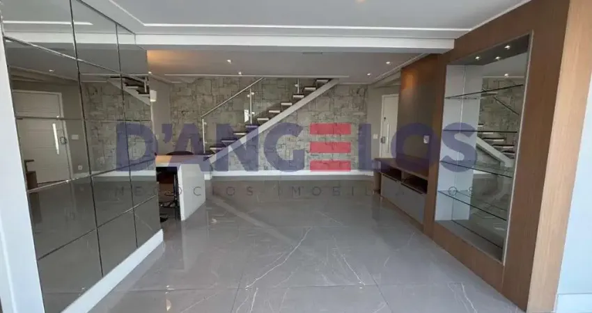 Luxuoso apartamento Duplex de 4 quartos e 3 suítes na Mooca, São Paulo-SP: 255m², 2 salas, 5 banheiros e 3 vagas de garagem.