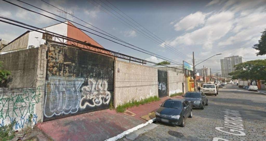 Terreno à venda ou locação na Vila Carrão, São Paulo-SP: 2 banheiros, 10 vagas de garagem, 2.600m² de área. Imperdível!
