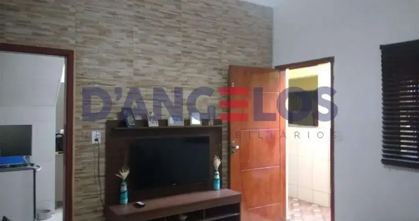 Sobrado Comercial à Venda em São Paulo-SP - 4 Quartos, 2 Salas, 3 Banheiros, 3 Vagas na Vila Nhocune
