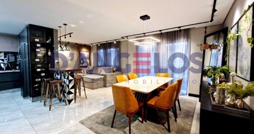 Sobrado no Anália Franco: 3 suítes, 2 salas, 5 banheiros, 2 vagas de garagem - 184m². Venha conhecer!