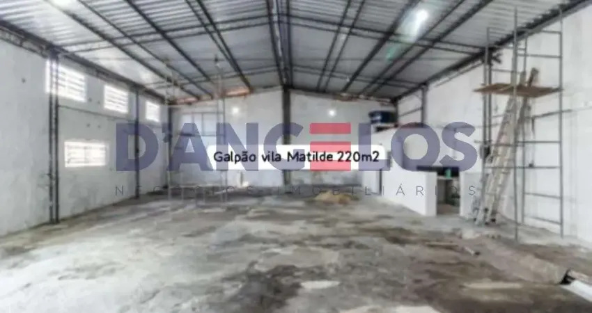 Galpão Comercial para Locação na Vila Matilde - São Paulo-SP: 1 Sala, 2 Banheiros, 220m² de Área!