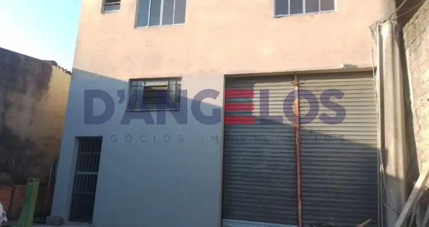 Galpão para locação na Cidade Líder, São Paulo-SP: 2 salas, 1 banheiro, 3 vagas, 300m² - Imperdível!