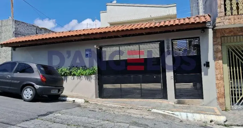 Sobrado em Condomínio na Vila Dalila, São Paulo-SP: 2 Quartos, 2 Suítes, 1 Vaga - Aproveite!