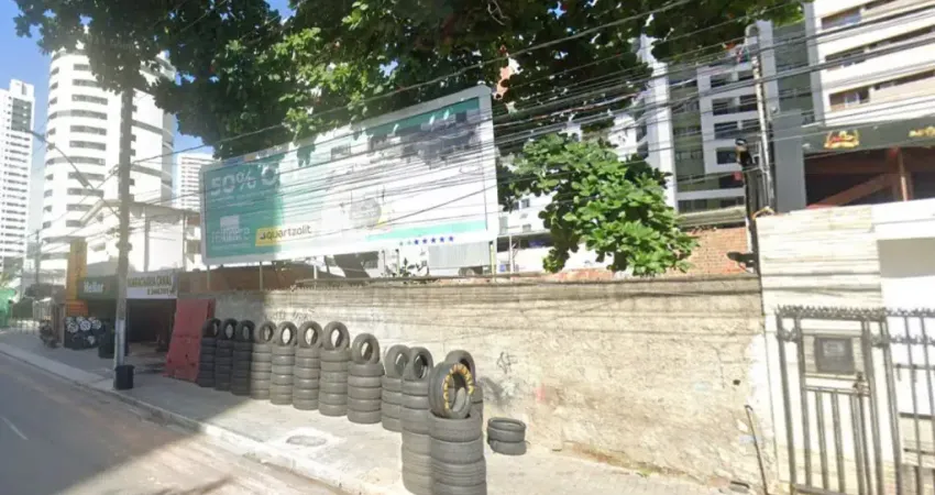 Vendo Ótimo terreno no Bairro de  Boa Viagem com 464m² por R$ 1.800.000,00.