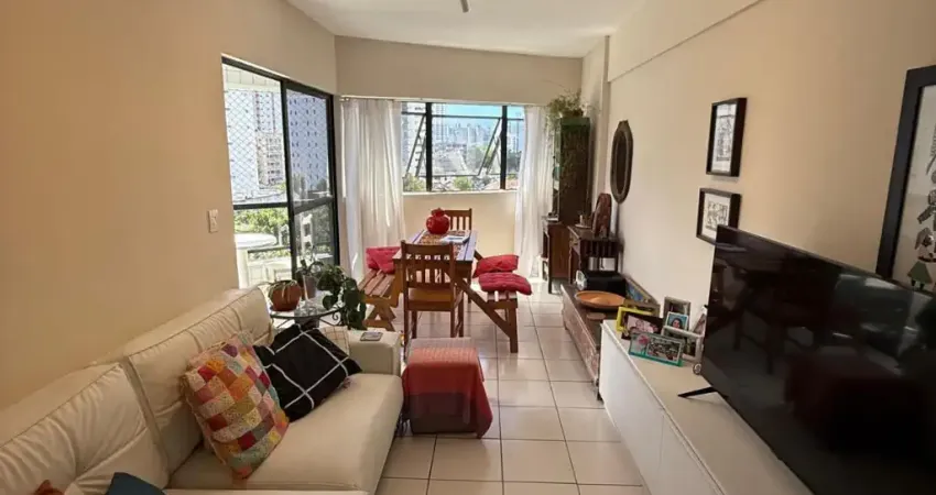 Apartamento no Bairro da Torre com 3 quartos sendo 1 suíte com 85m² por R$ 490MIL.