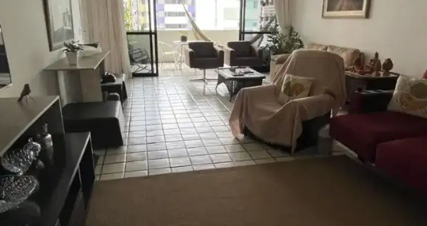 Apartamento no bairro da madalena com 4 quartos sendo 2 suítes com 220m², 3 vagas de garagem soltas e cobertas e lazer por r$ 1.190.000,00.