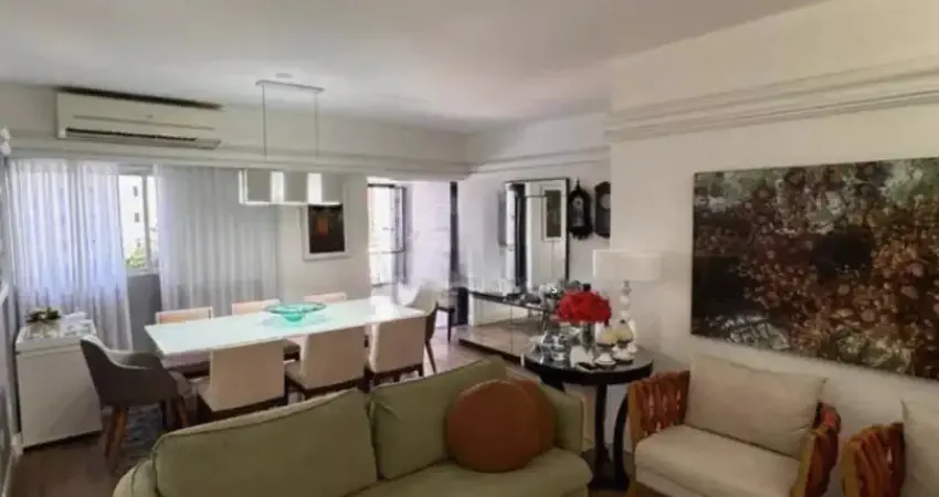 Apartamento com 3 quartos sendo 1 suíte com 162m² - 2 vagas vagas soltas e cobertas por r$ 950mil.