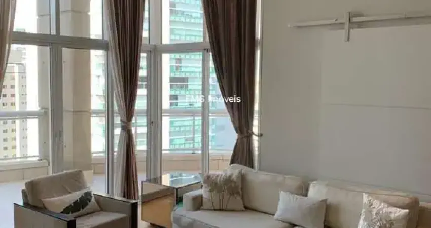 Apartamento para locação na Vila Nova Conceição, com 3 Quartos sendo 2 Suítes, 2 Salas e 3 Vagas, 157m²
