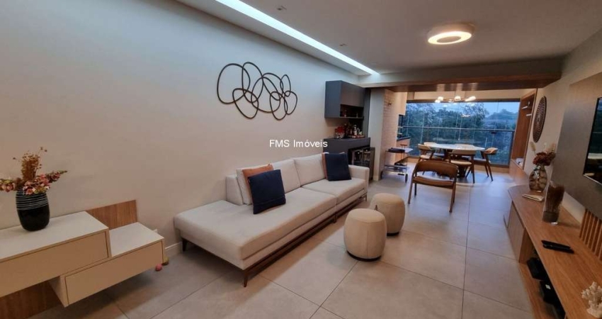 Apartamento à venda na Vila Mariana de 3 quartos e 3 suítes, 3 vagas.