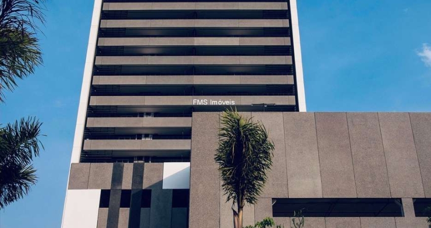 Conjunto Comercial para Locação em São Paulo-SP, no Bairro Parque Industrial Tomas Edson: 555m² e 14 Vagas de Garagem!