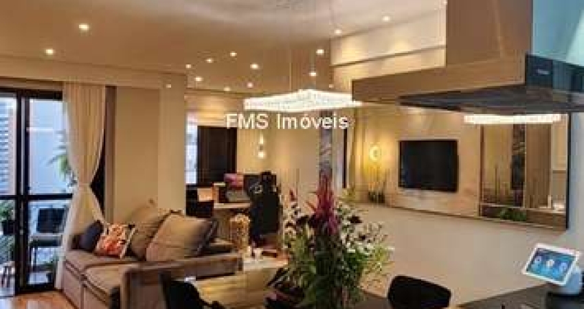 Apartamento à venda no Morumbi, com 2 quartos sendo 1 suíte, 2 vagas.