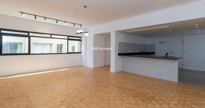 Apartamento à venda em São Paulo-SP, Cerqueira César: 3 quartos, 1 suíte, 1 sala, 4 banheiros, 2 vagas, 220,95 m².