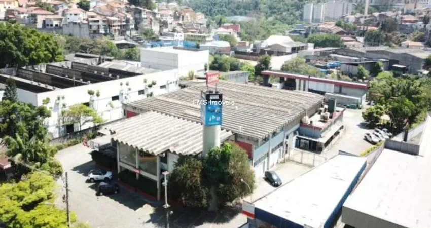 Oportunidade única: Galpão comercial à venda em Taboão da Serra-SP, Jardim Monte Alegre, com 100 vagas de garagem e 3.508,00 m² de área.