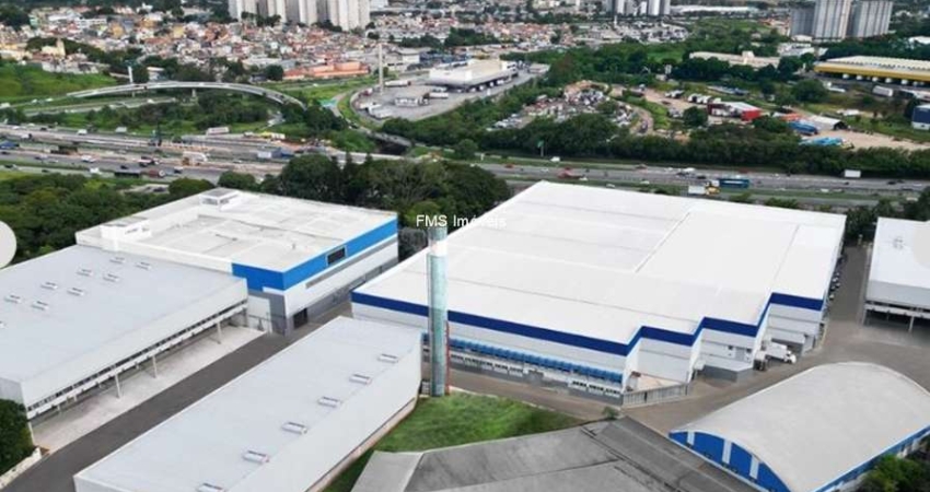 Galpão comercial de 7.042,34 m² para locação no Parque Novo Mundo, São Paulo-SP.