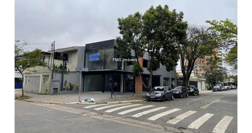 Loja comercial para locação em Moema de 190m² de área!