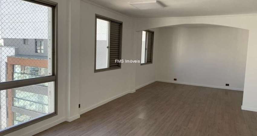 Apartamento no Jardim Paulista: 3 Quartos, 3 Suítes, 1 Sala, 3 Vagas de Garagem e 198m²