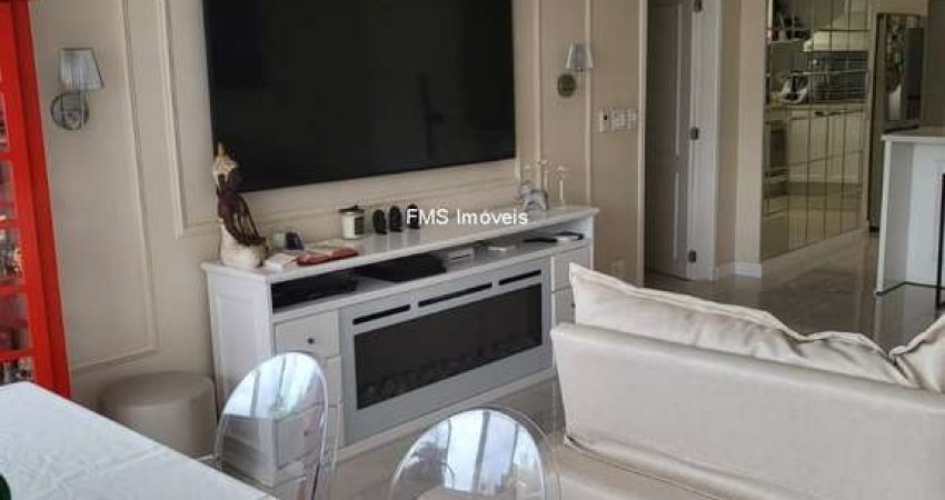 Apartamento de Luxo na Aclimação: 3 Quartos, 1 Suíte, 2 Salas, 1 Vaga - 146m² - Venda ou Locação em São Paulo-SP