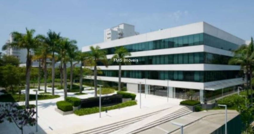 Espaço Empresarial de Luxo na Vila Leopoldina, São Paulo: 905m² e 18 Vagas de Garagem - Oportunidade Imperdível!