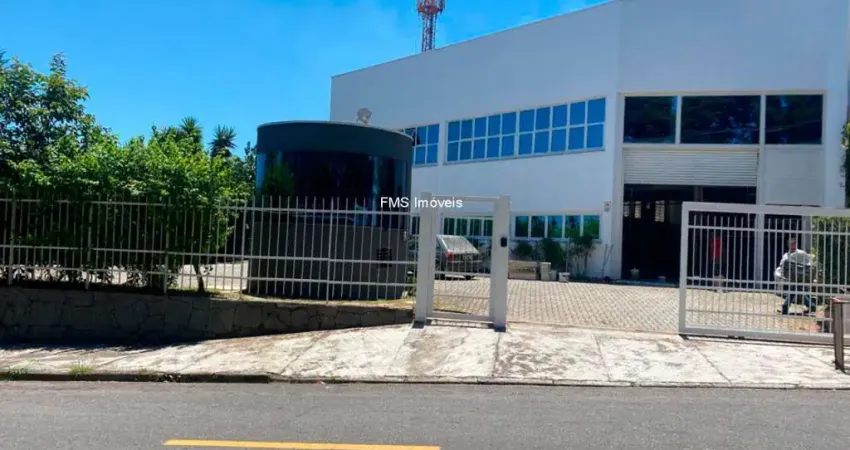 Barracão / Galpão / Depósito para alugar na Rua Professor Dalmo Faria de Almeida, 200, Cézar de Souza, Mogi das Cruzes