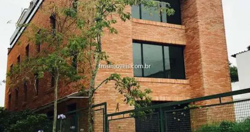 Excelente oportunidade: Prédio comercial completo no Brooklin Paulista, São Paulo-SP, 1.000m², 2 banheiros. Confira!