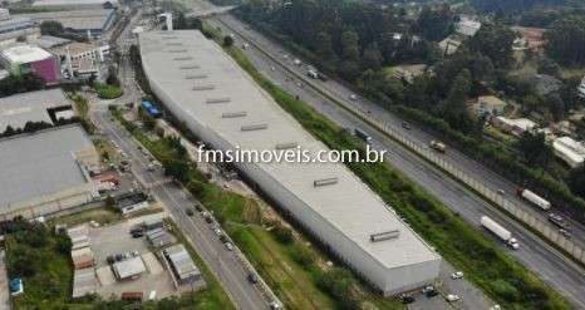 Excelente oportunidade: Galpão comercial para locação em Barueri-SP, no bairro Tamboré, com 2 banheiros e 1.663,00 m² de área.
