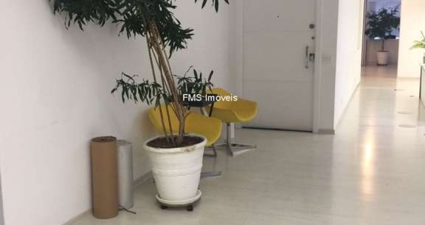 Conjunto Comercial para Locação na Consolação - São Paulo-SP com 4 banheiros, 3 vagas e 205m²!