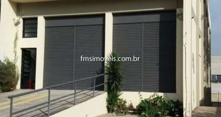 Galpão para locação com 1.403m2 em Tamboré/Barueri.