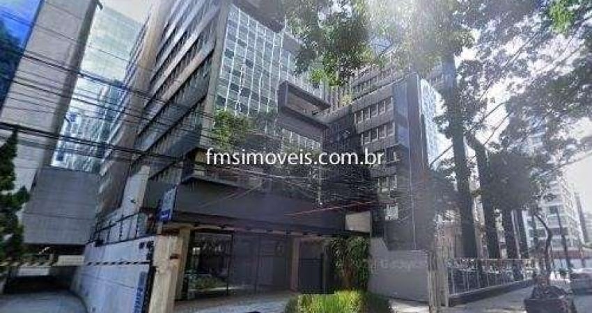 Prédio comercial inteiro para locação na Consolação.