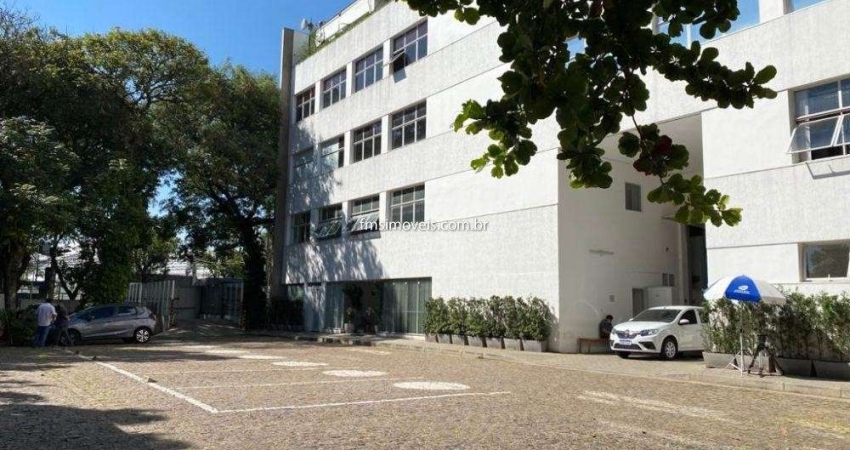 Galpão com escritório com 1126m² na Vila Leopoldina.