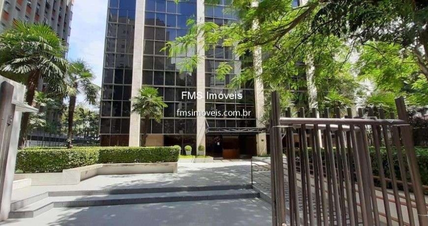 Ponto comercial para alugar na Rua Tabapuã, 81, Itaim Bibi, São Paulo