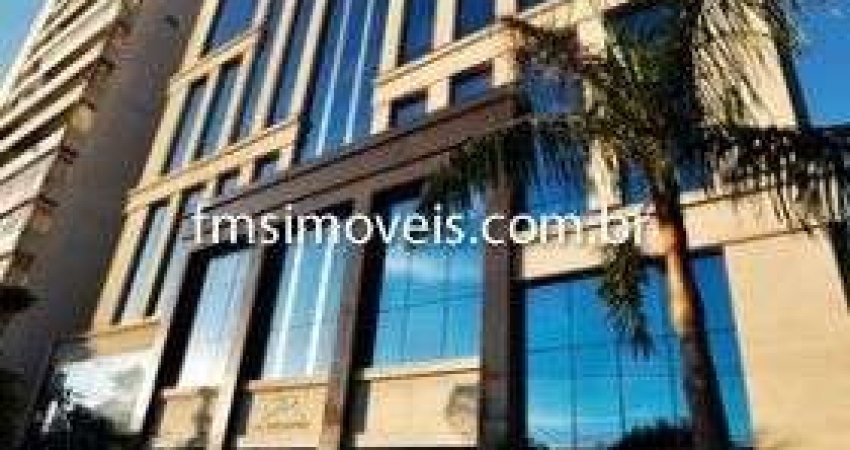 Conjunto Comercial para Locação em São Paulo - Jardim Europa: 719m², 2 Banheiros, 23 Vagas de Garagem.