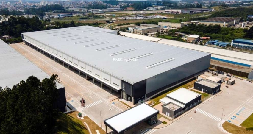 Galpão Comercial de Alto Padrão para Locação em Mauá-SP - Bairro Loteamento Industrial Coral - 2 Banheiros, 10 Vagas, 6.775m².