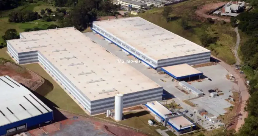 Barracão / Galpão / Depósito para alugar na Estrada Ferreira Guedes, 784, Potuverá, Itapecerica da Serra