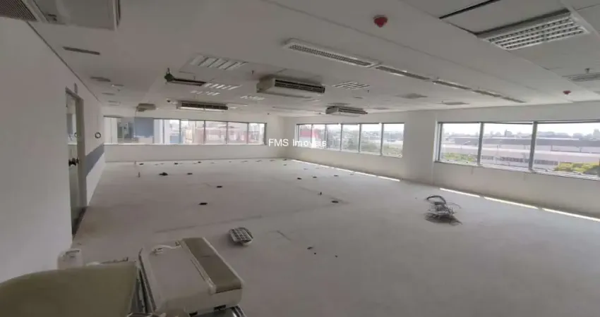 Andar comercial com 6 vagas de garagem na vila congonhas, sp - 241,11 m² de área!