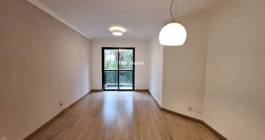 Apartamento com 3 quartos para alugar na Rua Pintassilgo, 59, Moema, São Paulo