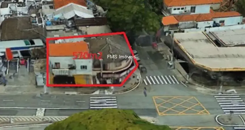 Imóvel à venda com 570m2 de terreno e área construída na av. santo amaro.