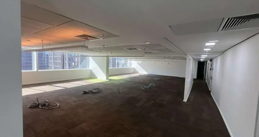 Sala comercial com 4 salas para alugar na Avenida Presidente Juscelino Kubitschek, 1327, Vila Nova Conceição, São Paulo