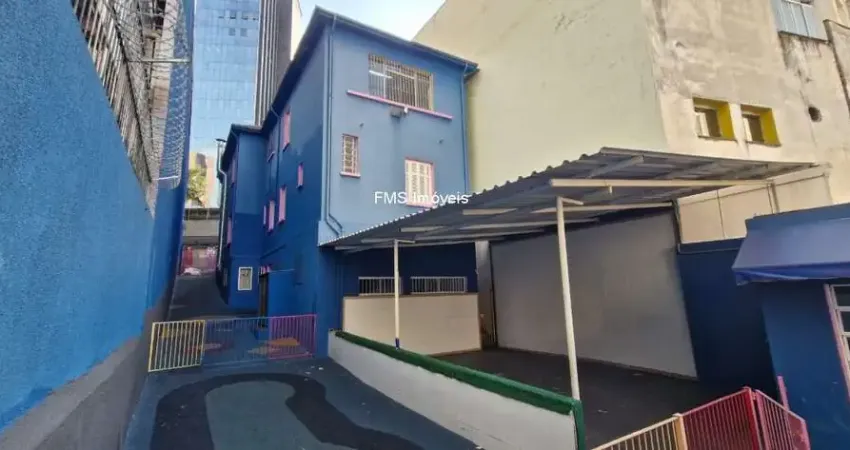 Prédio com 3 salas para alugar na Rua Peixoto Gomide, 305, Jardim Paulista, São Paulo