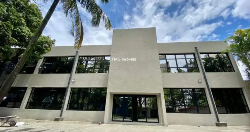 Prédio com 8 salas para alugar na Rua Antônio Fidélis, 289, Lapa de Baixo, São Paulo