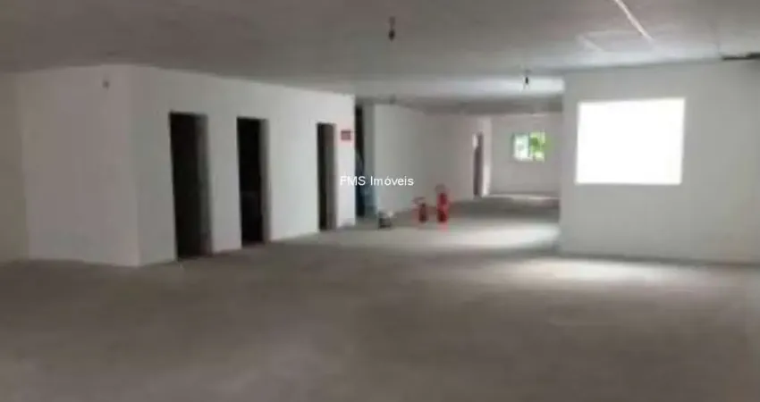 Prédio com 6 salas para alugar na Rua Voluntários da Pátria, 2764, Santana, São Paulo