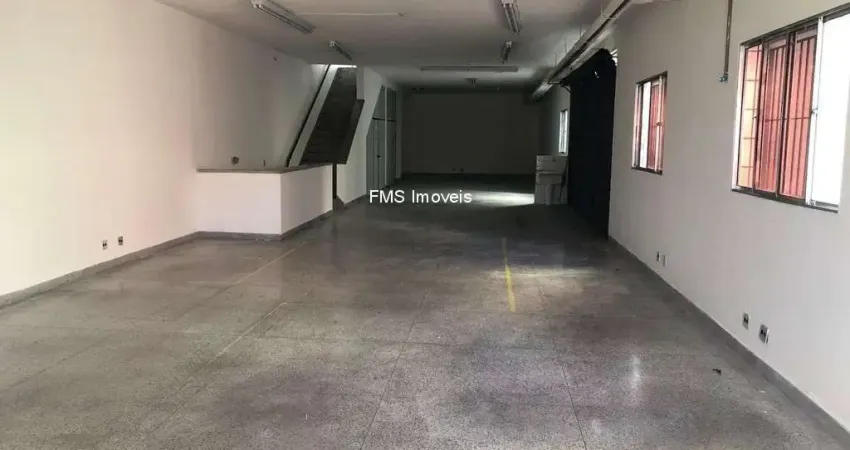 Prédio para alugar na Rua São Wenceslau, 315, Vila Guarani, São Paulo