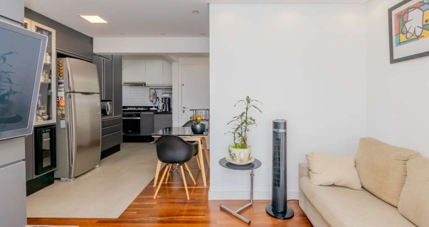 Apartamento tipo para venda em Vila Nair com 2 quartos, sendo 1 suíte, 55m²